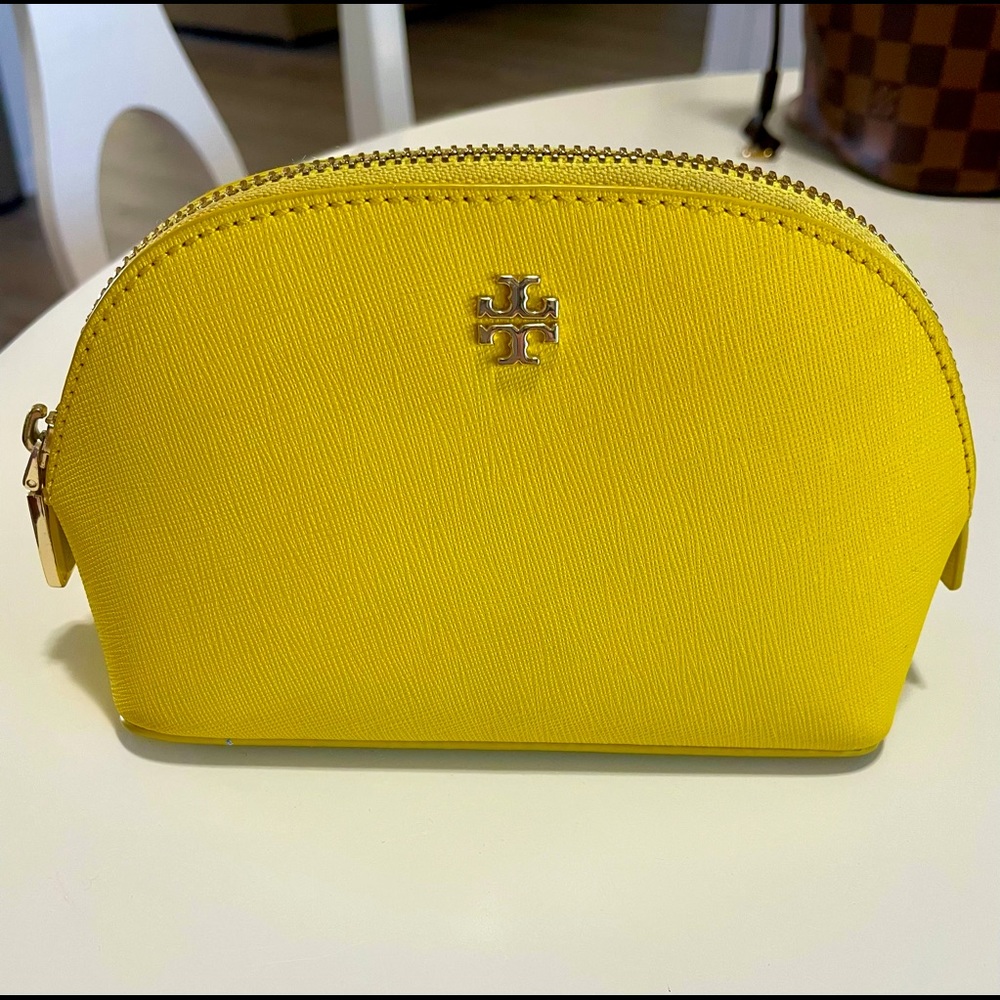 Tory Burch Robinson cosmetic bag